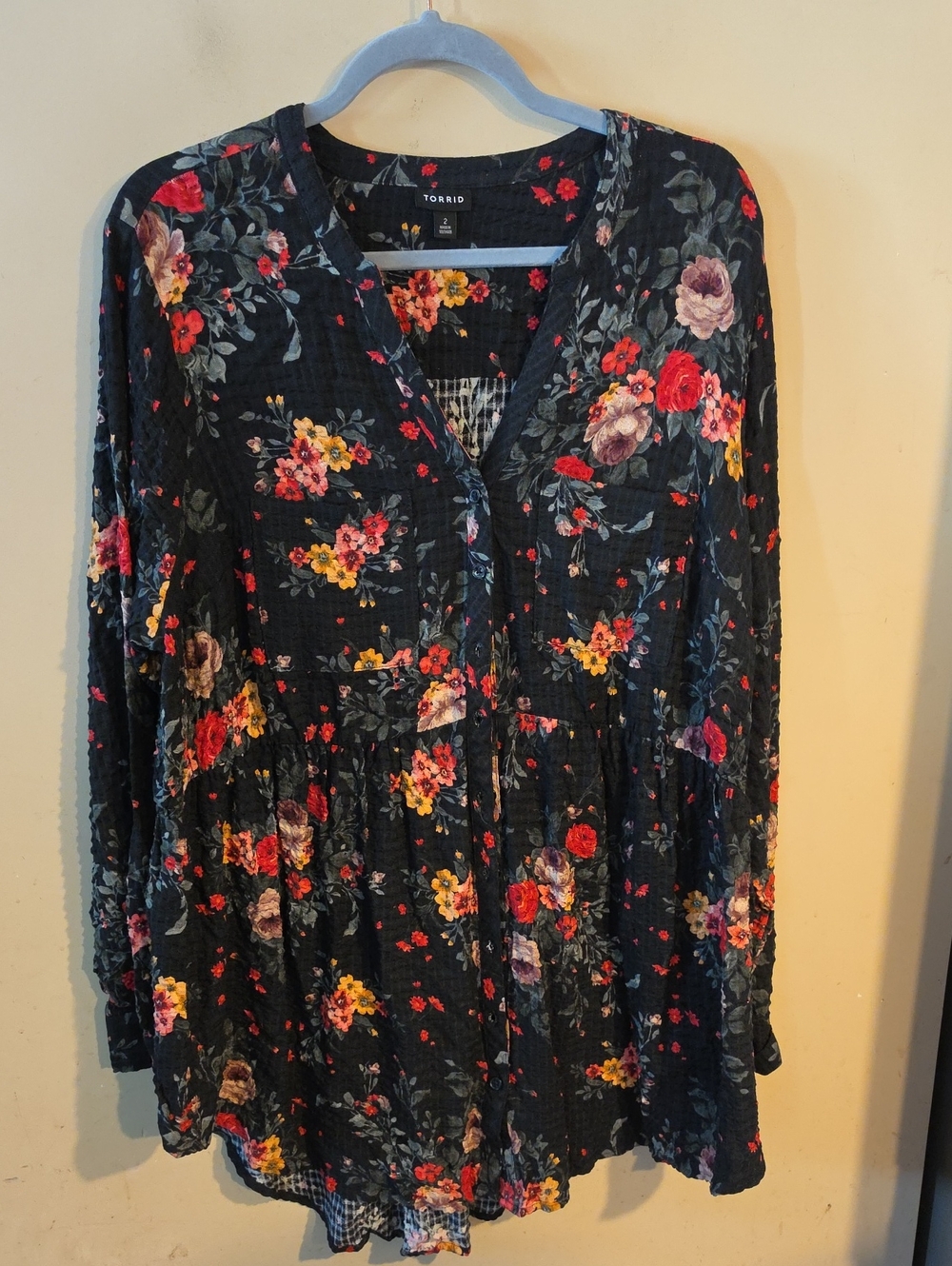 torrid Black Floral Button-Front Tunic Top